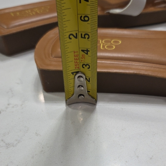 Franco Sarto White and Lavender Sandals Sz9 Leather Upper New Without Tag Or Box - Picture 8 of 9